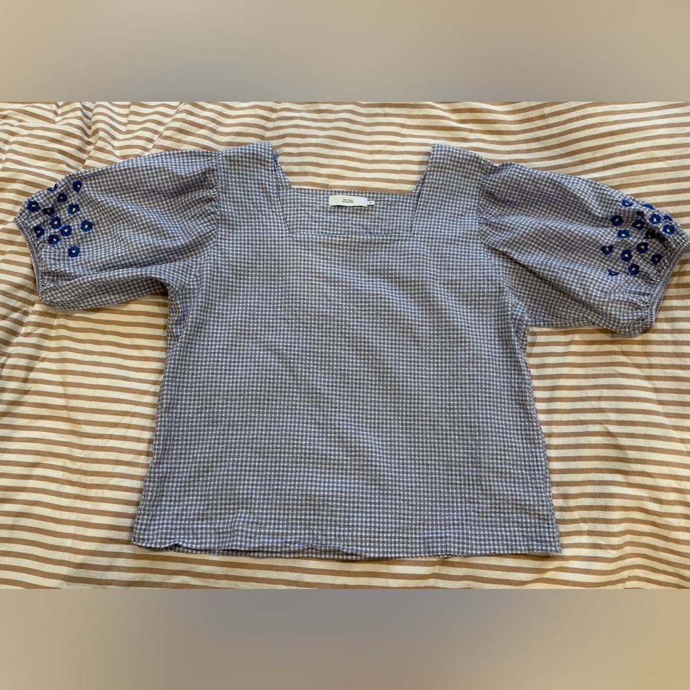 THE TINY BIG SISTER seersucker short sleeve top EUC size 40/US size 8-runs large
